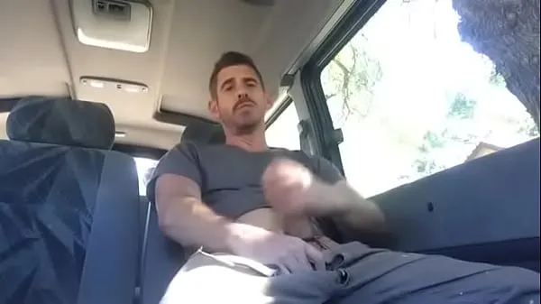 XXX hot guy jerk off in the back of his car top Videos