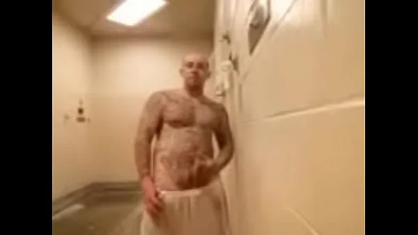 XXX Real prison shower solo أفضل مقاطع الفيديو