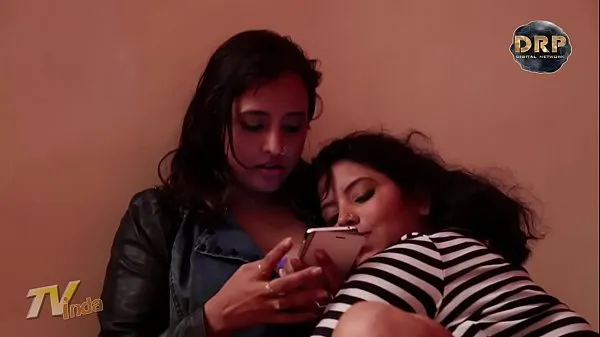 XXX Saheli Ka Pyar -- सहेली का प्यार -- HINDI HOT SHORT FILM 件のトップ動画