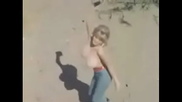 Najboljši videoposnetki XXX Perfect Tits Show - Mondo Topless (1966