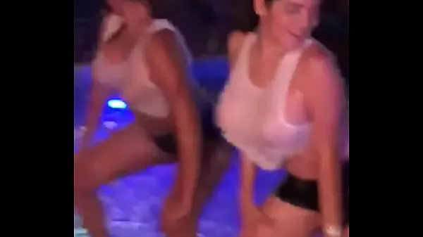 XXX Soirée piscine meilleures vidéos