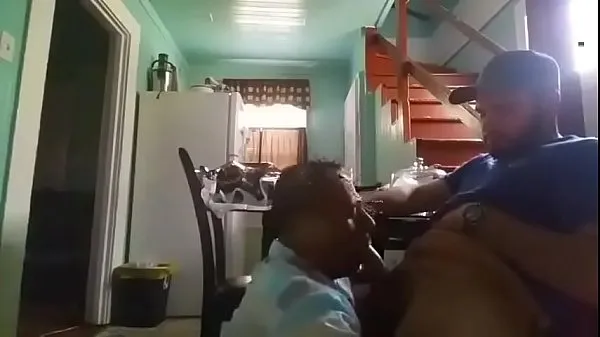 XXX Viejo se la mama a macho أفضل مقاطع الفيديو