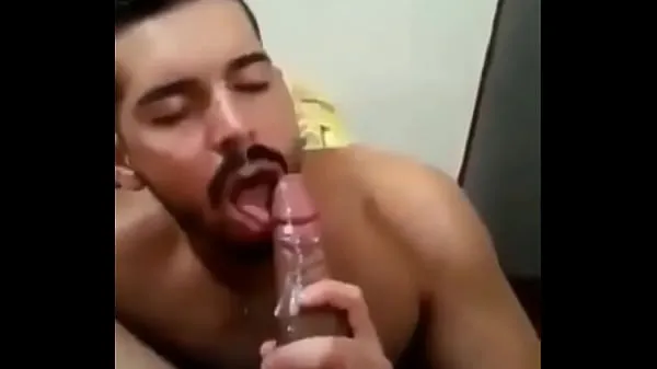 XXX El semen en la boca más hermoso que he visto en mi vida vídeos principales