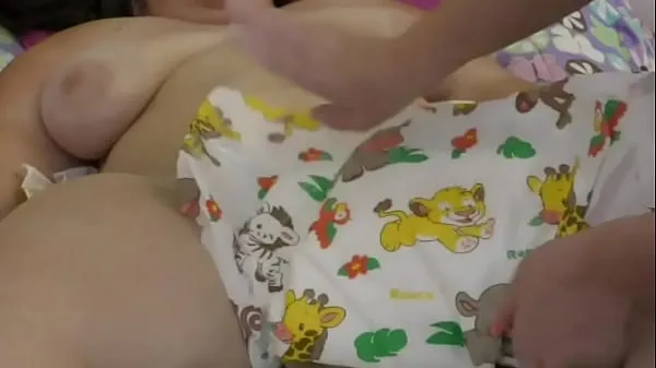 XXX abdl y fantasias fetichistas con panales con y calientes vídeos principales