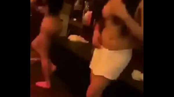 XXX Bar girls Video hàng đầu