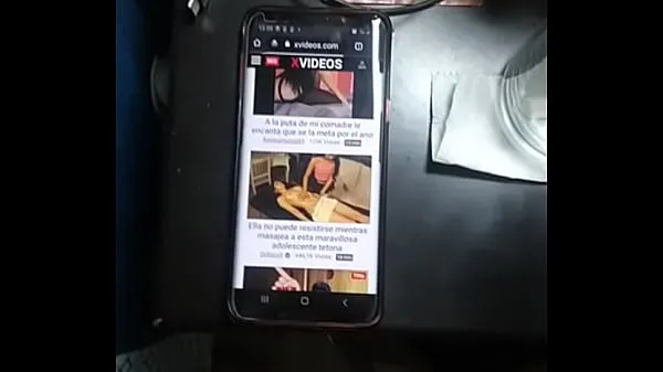 XXX Assistindo pornografia no celular da minha esposa! Pegue 3 top Vídeos