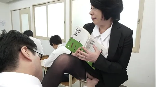 XXX Maiko had a physical relationship with her student, knowing that she shouldn't. Recently, it has become related in the school, and Maiko was crazy about having sex with her students in the classroom and toilet top Videos