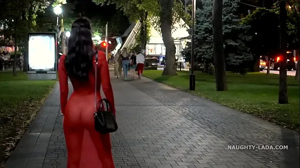 XXX Robe transparente rouge en public meilleures vidéos