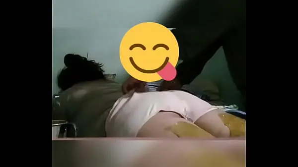 XXX Depilatore a casa di una ricca nalgonavideo principali