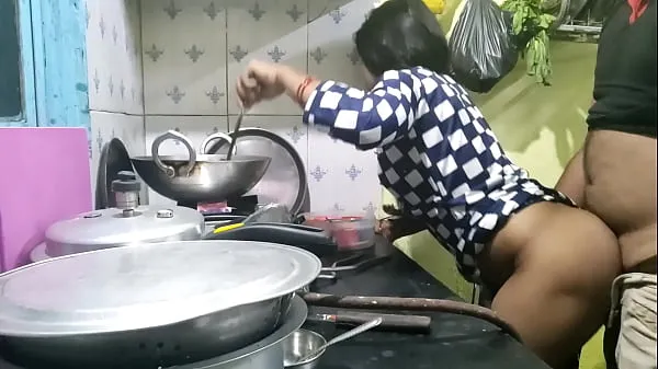 XXX The maid who came from the village did not have any leaves, so the owner took advantage of that and fucked the maid (Hindi Clear Audio top Videos