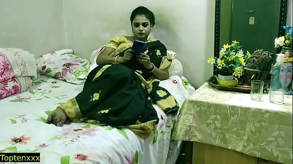 XXX Indian collage boy secret sex with beautiful tamil bhabhi!! Best sex at saree going viral en iyi Videolar
