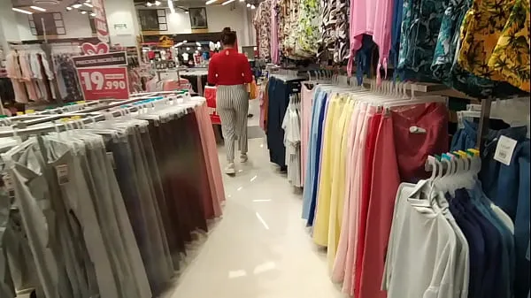XXX I chase an unknown woman in the clothing store and show her my cock in the fitting rooms top Videos
