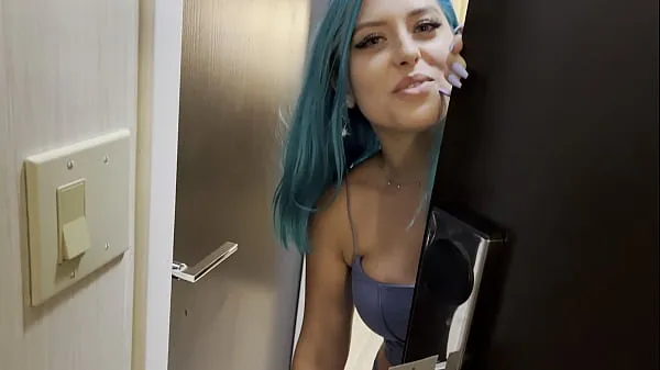 XXX Casting Curvy: Blue Hair Thick Porn Star BEGS to Fuck Delivery Guy en iyi Videolar