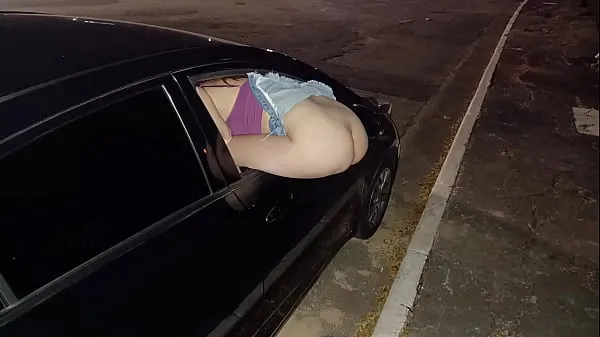XXX Wife ass out for strangers to fuck her in public bästa videoklipp