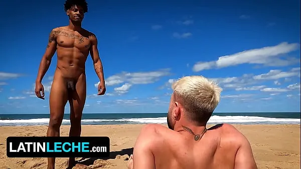 XXX After Fucking His Gay Friend, Straight Dude Plows a Black Stud at the Beach toppvideoer